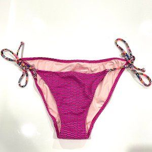 VICTORIA‘S SECRET String Teeny Pink Bikini Bottom